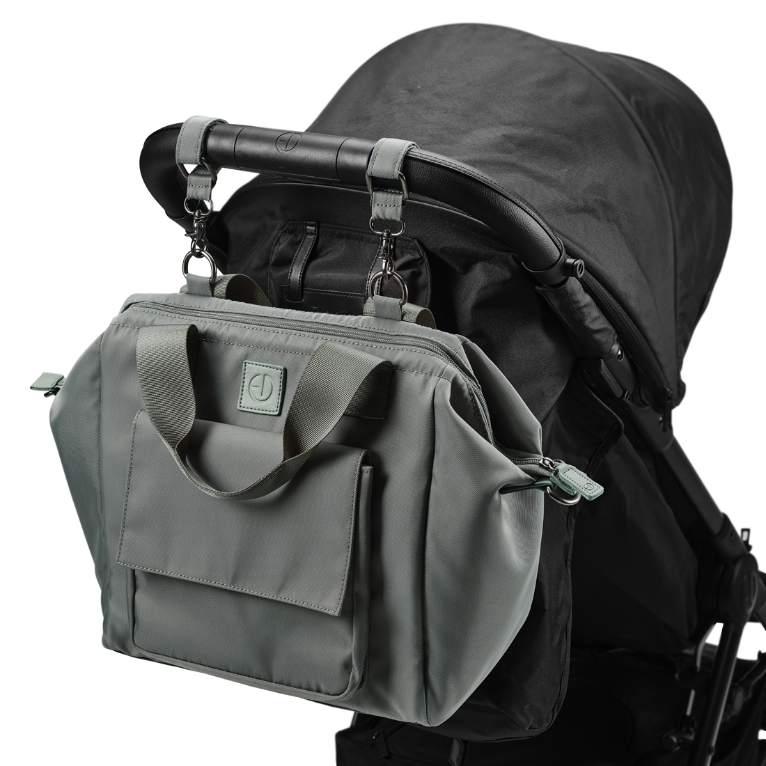 7333222021984-50670220185NA-Changing-Bag-Hazy-Jade-PP (1)